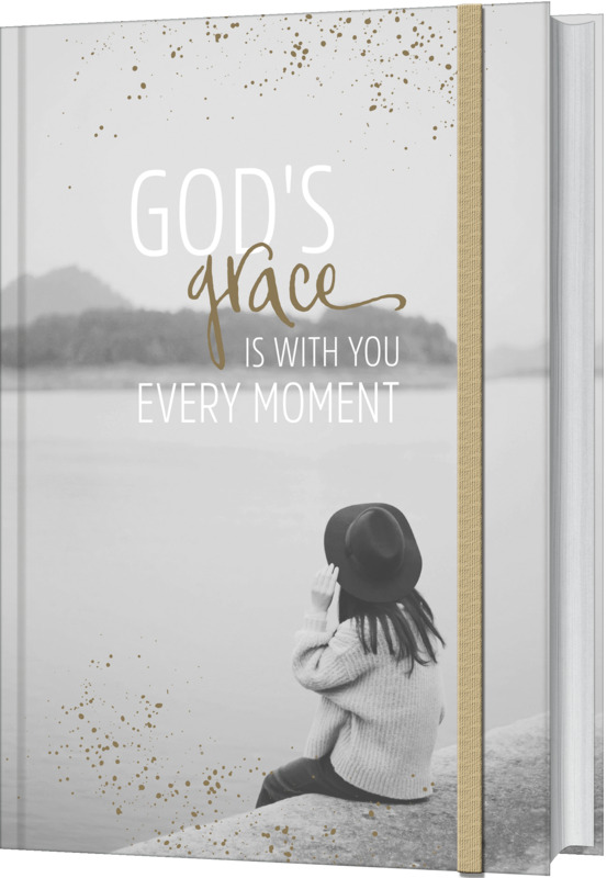 Notizbuch Gods grace is with you every moment