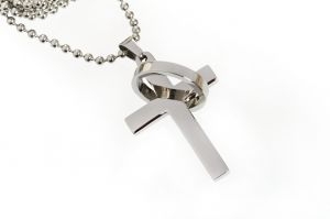 Kette mit Anhänger Kreuz/Ring