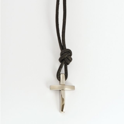 Kette mit Anhänger Kreuz - Edelstahl