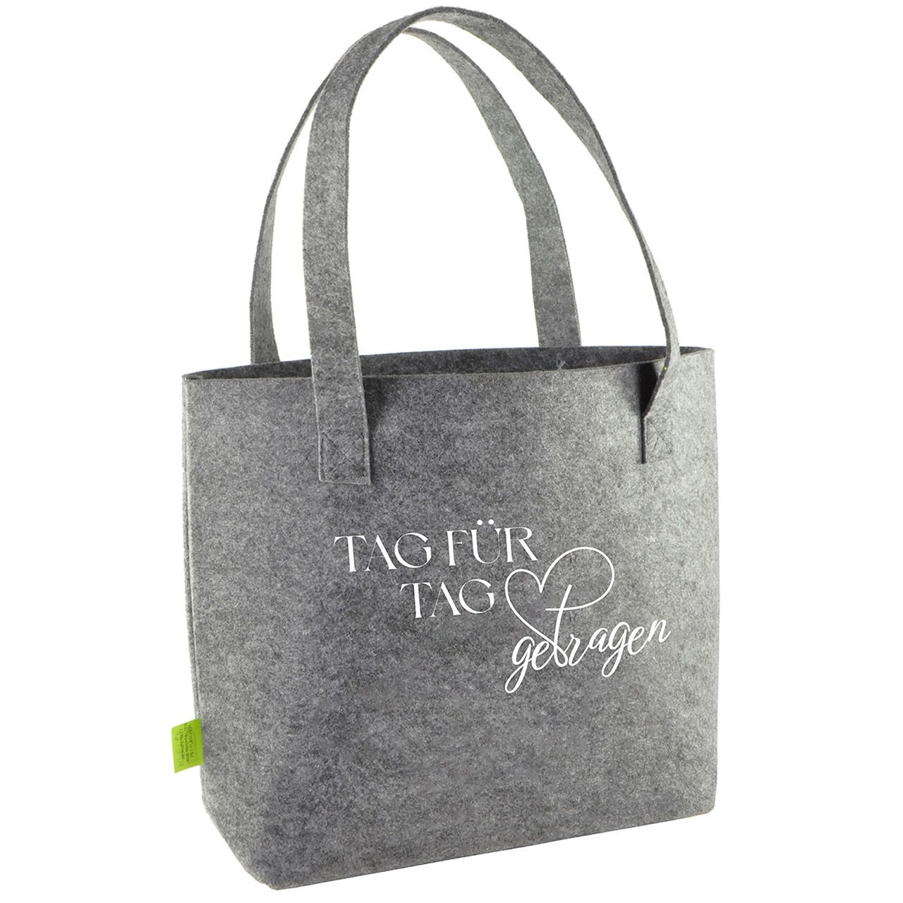 Filz-Shopper Tag für Tag getragen