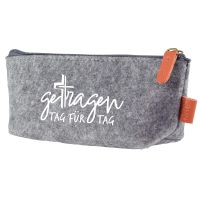 Filz-Etui getragen Tag für Tag